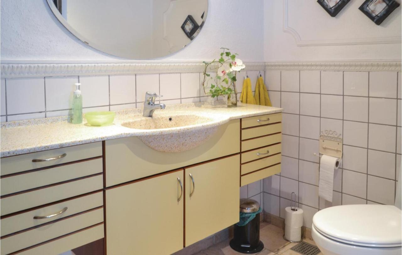 Lovely Home In Give With House A Panoramic View מראה חיצוני תמונה